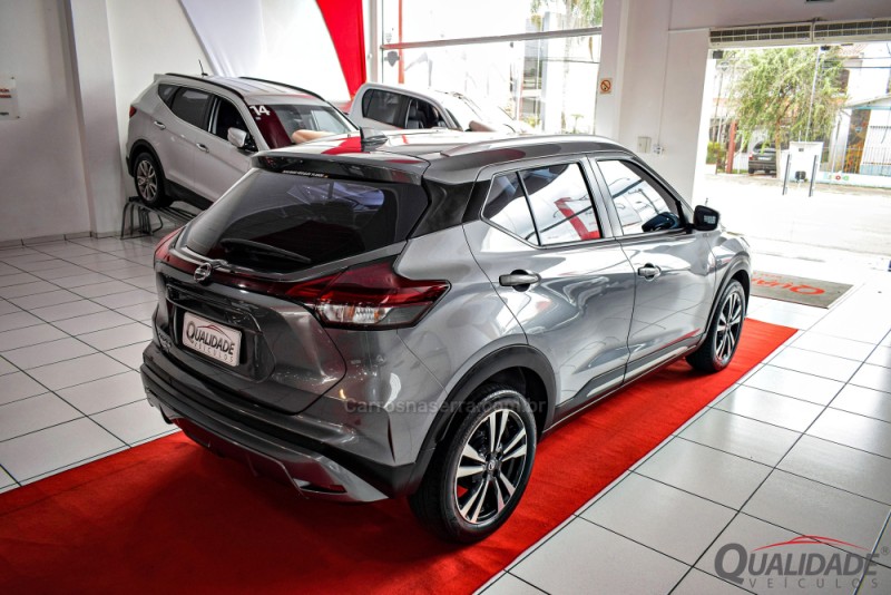 KICKS 1.6 ADVANCE 16V FLEX 4P AUTOMÁTICO - 2022 - SANTA CRUZ DO SUL
