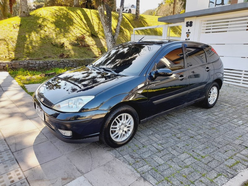 FOCUS 1.6 GL 8V FLEX 4P MANUAL