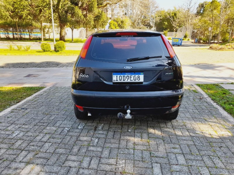 FOCUS 1.6 GL 8V FLEX 4P MANUAL - 2009 - FARROUPILHA
