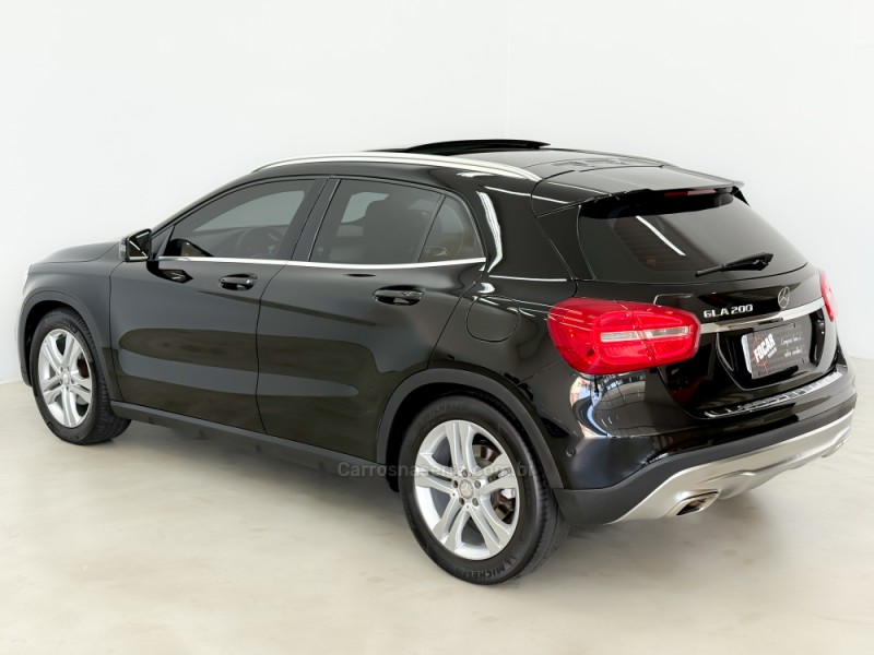 GLA 200 1.6 CGI VISION 16V TURBO GASOLINA 4P AUTOMÁTICO - 2015 - CAXIAS DO SUL
