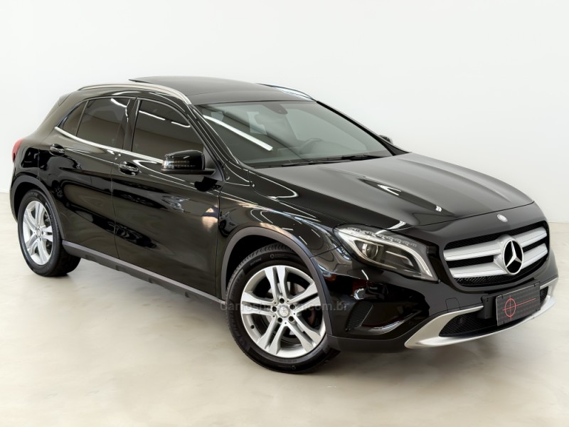 GLA 200 1.6 CGI VISION 16V TURBO GASOLINA 4P AUTOMÁTICO - 2015 - CAXIAS DO SUL
