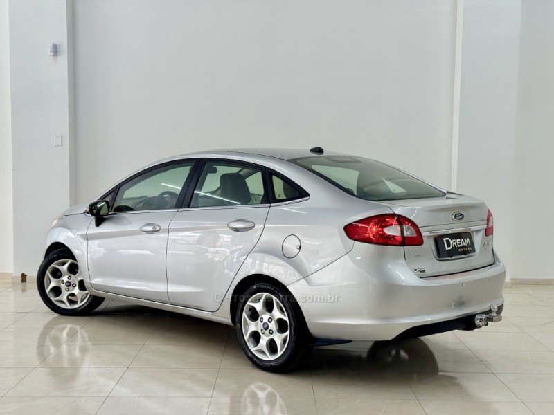 FIESTA 1.6 SE SEDAN 16V FLEX 4P MANUAL - 2012 - NOVO HAMBURGO