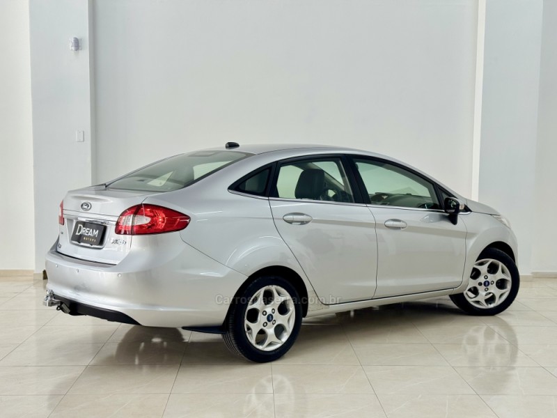 FIESTA 1.6 SE SEDAN 16V FLEX 4P MANUAL - 2012 - NOVO HAMBURGO