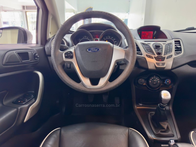 FIESTA 1.6 SE SEDAN 16V FLEX 4P MANUAL - 2012 - NOVO HAMBURGO