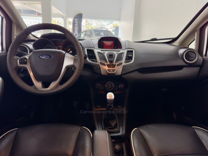 FIESTA 1.6 SE SEDAN 16V FLEX 4P MANUAL - 2012 - NOVO HAMBURGO