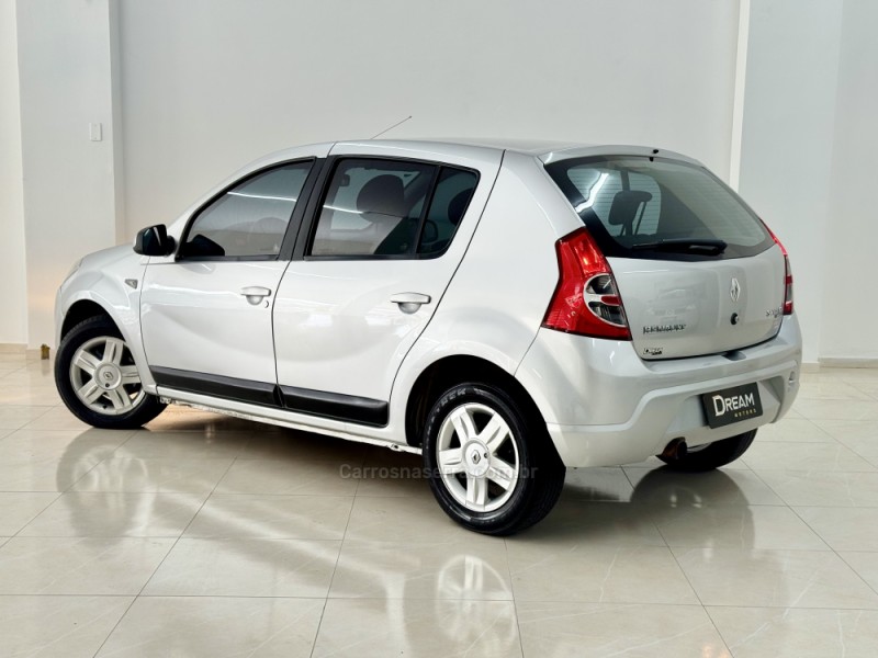 SANDERO 1.6 DYNAMIQUE 8V FLEX 4P MANUAL - 2010 - NOVO HAMBURGO