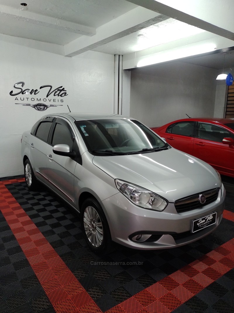 grand siena 1.6 mpi essence 16v flex 4p manual 2015 caxias do sul