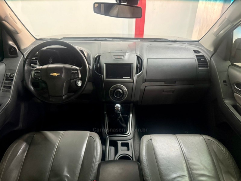 S10 2.4 LTZ 4X2 CD 8V FLEX 4P MANUAL - 2013 - CAXIAS DO SUL