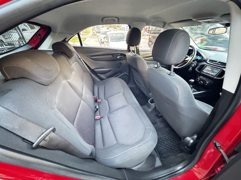 ONIX 1.4 MPFI LT 8V FLEX 4P MANUAL - 2015 - CAXIAS DO SUL