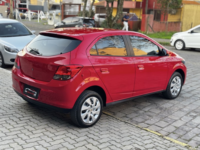 ONIX 1.4 MPFI LT 8V FLEX 4P MANUAL - 2015 - CAXIAS DO SUL