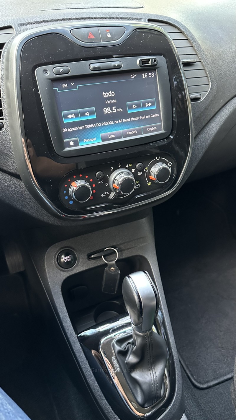 CAPTUR 1.6 16V FLEX ZEN AUTOMÁTICO - 2018 - CAXIAS DO SUL