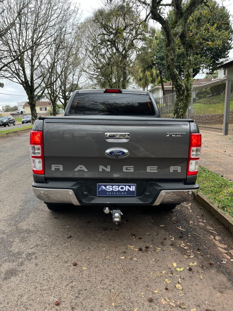 RANGER 3.2 XLT 4X4 CD 20V DIESEL 4P AUTOMÁTICO - 2019 - ERECHIM