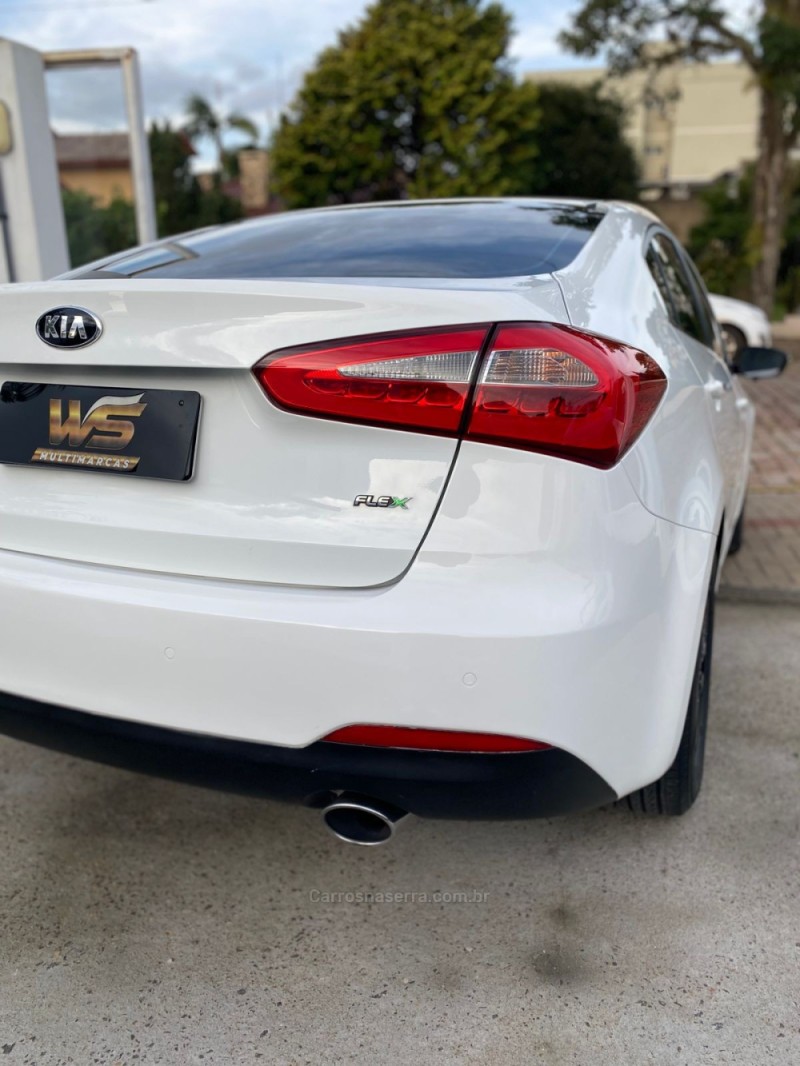 CERATO 1.6 SX3 16V FLEX 4P AUTOMÁTICO - 2014 - VENâNCIO AIRES