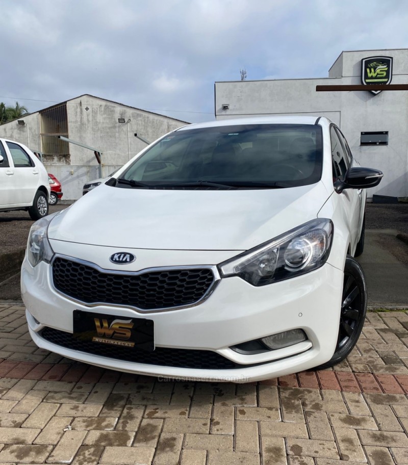 cerato 1.6 sx3 16v flex 4p automatico 2014 venancio aires