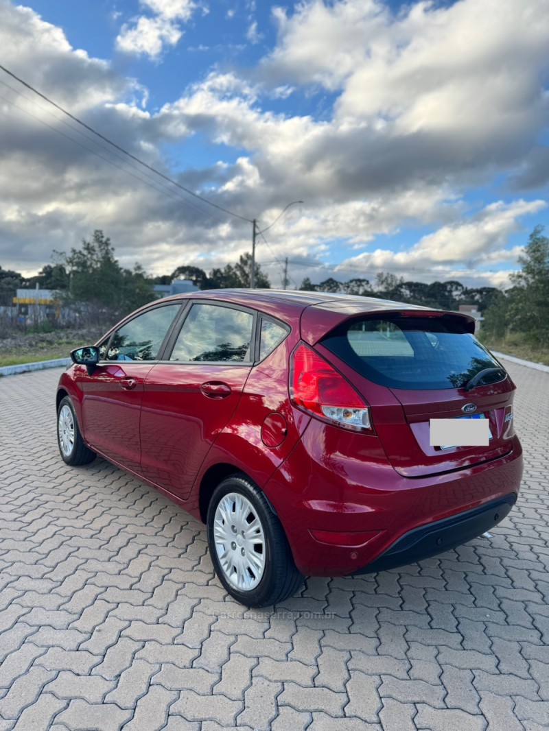 FIESTA 1.6 SE HATCH PLUS 16V FLEX 4P MANUAL - 2018 - BENTO GONçALVES