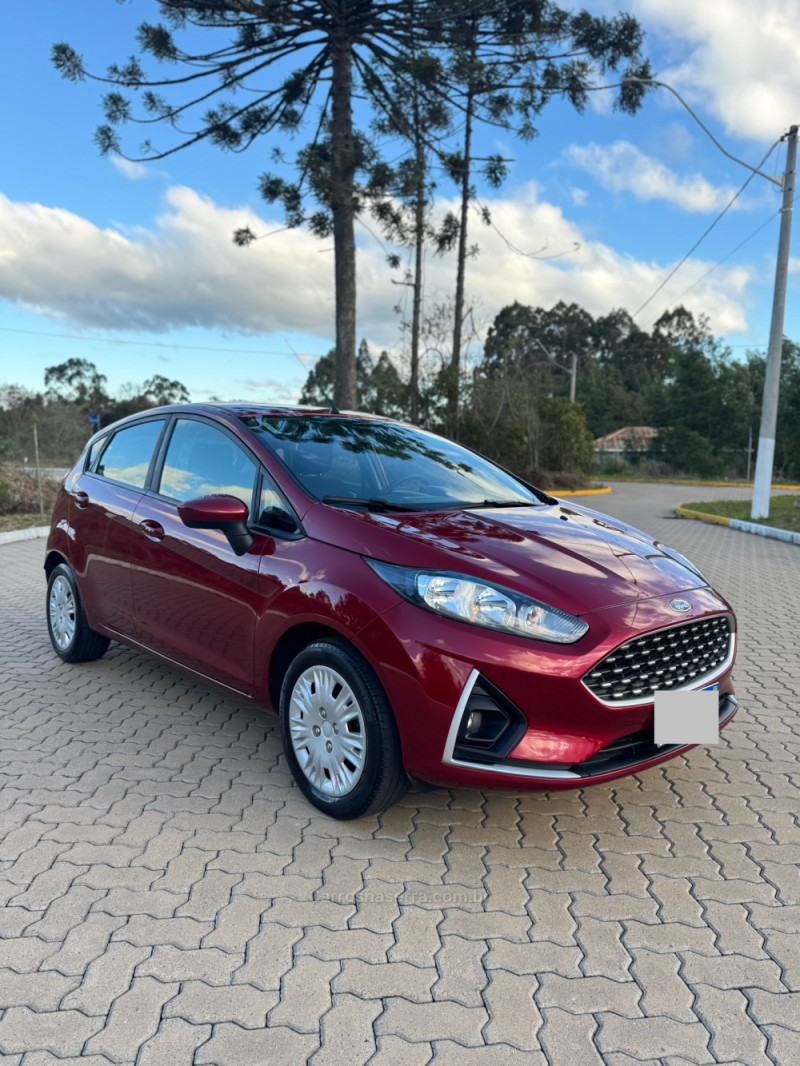 FIESTA 1.6 SE HATCH PLUS 16V FLEX 4P MANUAL - 2018 - BENTO GONçALVES