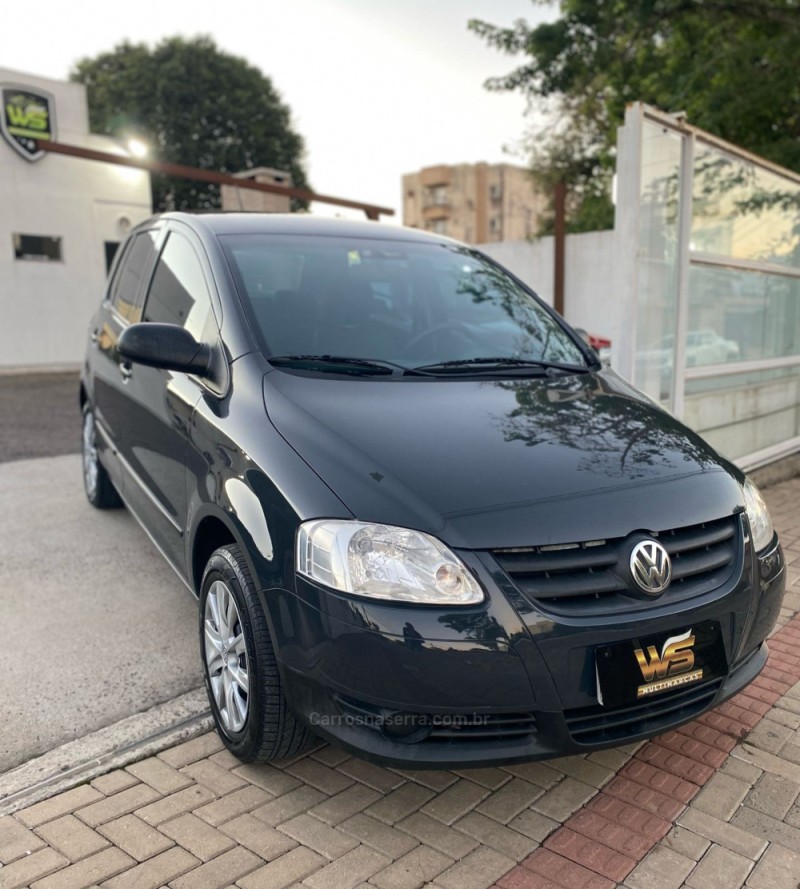 FOX 1.0 MI CITY 8V FLEX 4P MANUAL - 2009 - VENâNCIO AIRES