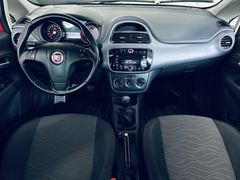PUNTO 1.6 ESSENCE 16V FLEX 4P MANUAL - 2014 - CAXIAS DO SUL
