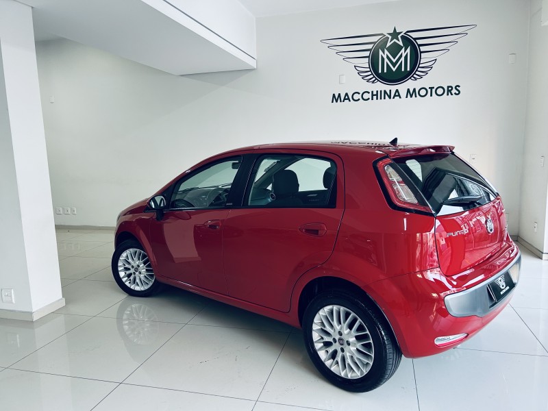 PUNTO 1.6 ESSENCE 16V FLEX 4P MANUAL - 2014 - CAXIAS DO SUL