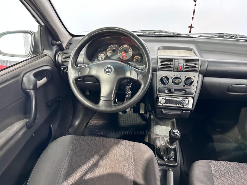 CORSA 1.0 MPFI VHC 8V GASOLINA 4P MANUAL - 2005 - VACARIA