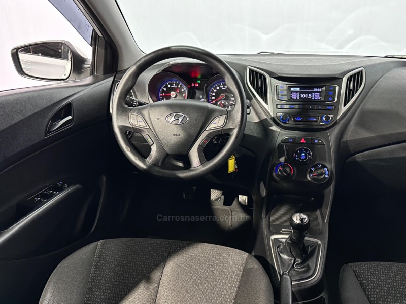 HB20 1.0 COMFORT PLUS 12V FLEX 4P MANUAL - 2019 - VACARIA