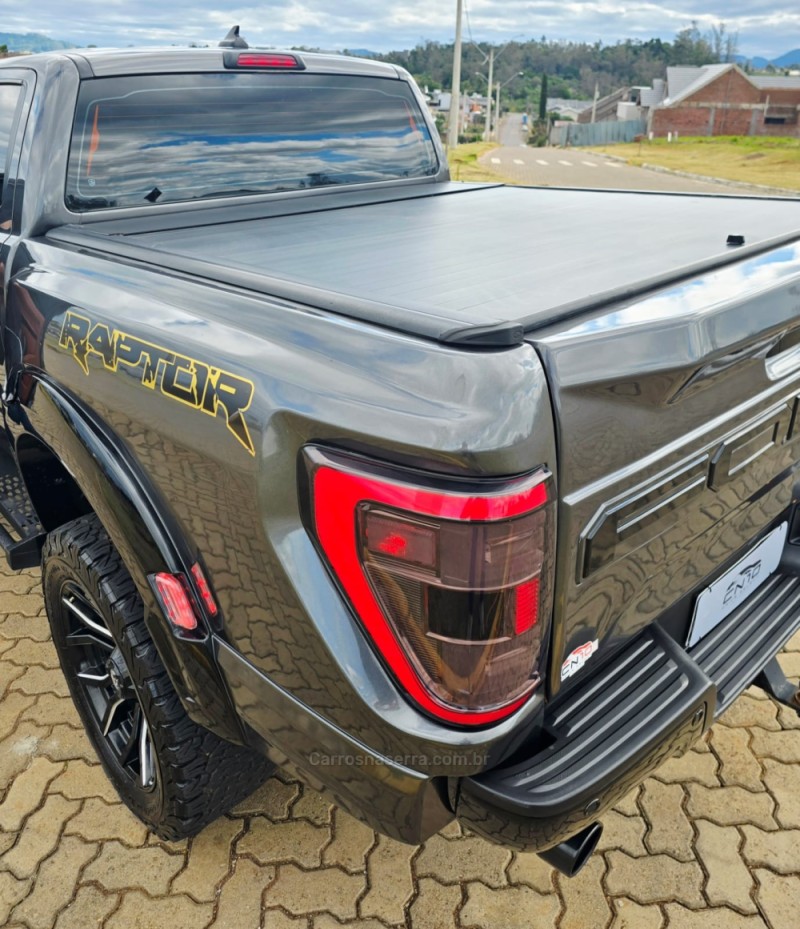 F-150  - 2023 - LAJEADO