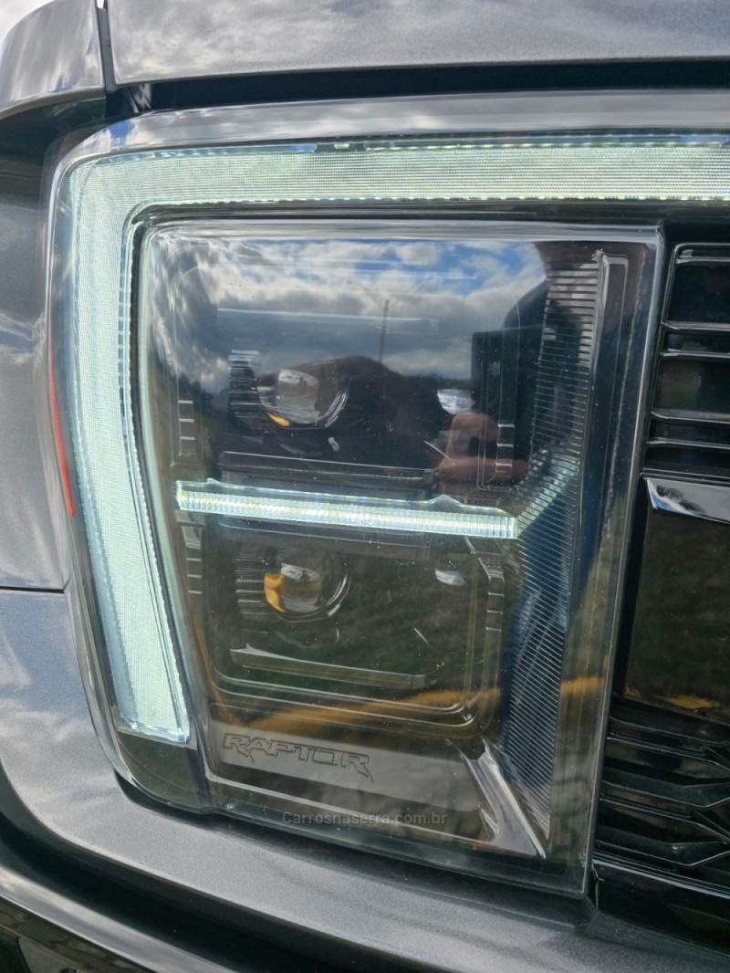 F-150  - 2023 - LAJEADO
