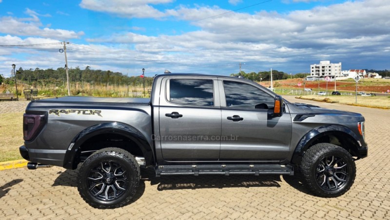 F-150  - 2023 - LAJEADO