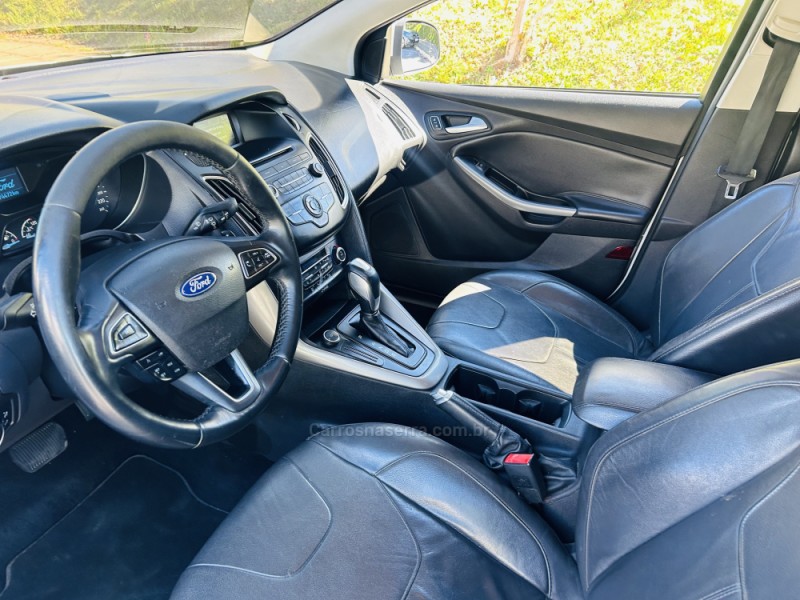 FOCUS 2.0 SE PLUS SEDAN 16V FLEX 4P AUTOMÁTICO - 2016 - BENTO GONçALVES
