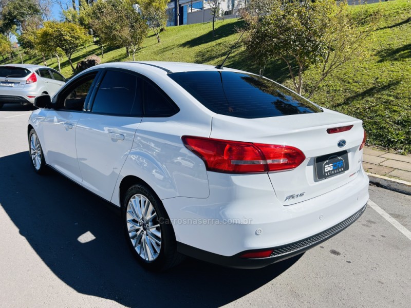 FOCUS 2.0 SE PLUS SEDAN 16V FLEX 4P AUTOMÁTICO - 2016 - BENTO GONçALVES