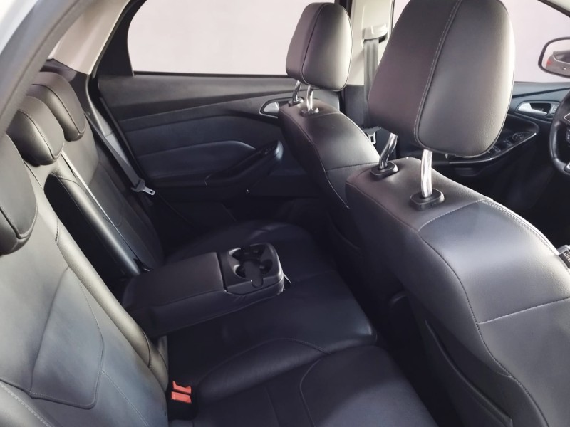 FOCUS 2.0 TITANIUM FASTBACK 16V FLEX 4P AUTOMÁTICO - 2018 - CAXIAS DO SUL