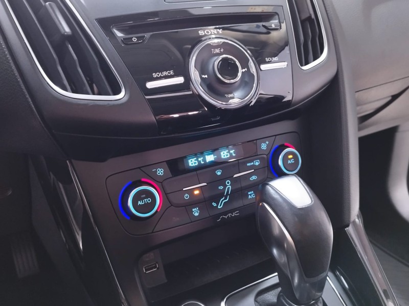 FOCUS 2.0 TITANIUM FASTBACK 16V FLEX 4P AUTOMÁTICO - 2018 - CAXIAS DO SUL