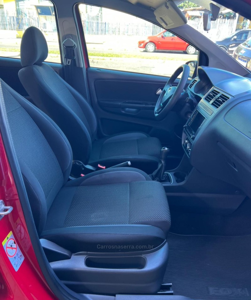 FOX 1.6 CONNECT 8V FLEX 4P MANUAL - 2018 - PAROBé