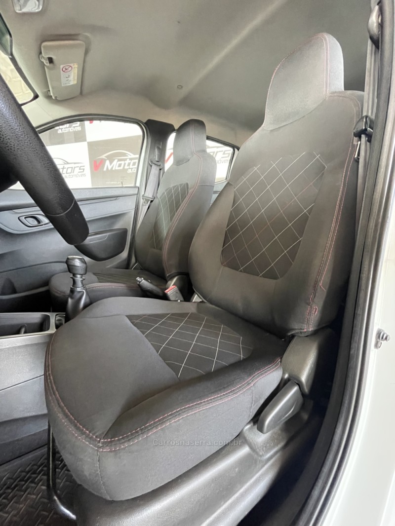 KWID 1.0 12V SCE FLEX ZEN MANUAL - 2020 - PAROBé
