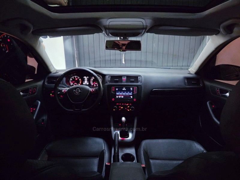 JETTA 2.0 COMFORTLINE FLEX 4P TIPTRONIC - 2012 - CAMPO BOM
