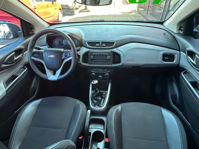 ONIX 1.0 MPFI LT 8V FLEX 4P MANUAL - 2019 - PAROBé