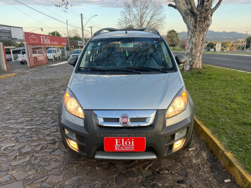 IDEA 1.8 MPI ADVENTURE 8V FLEX 4P MANUAL - 2015 - DOIS IRMãOS