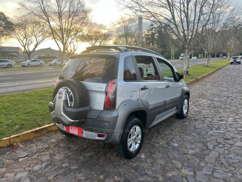 IDEA 1.8 MPI ADVENTURE 8V FLEX 4P MANUAL - 2015 - DOIS IRMãOS