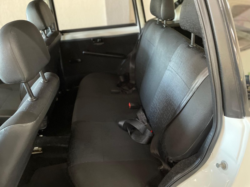 UNO 1.0 MPI MILLE WAY ECONOMY 8V FLEX 4P MANUAL - 2010 - BOM PRINCíPIO