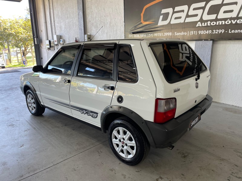 UNO 1.0 MPI MILLE WAY ECONOMY 8V FLEX 4P MANUAL - 2010 - BOM PRINCíPIO