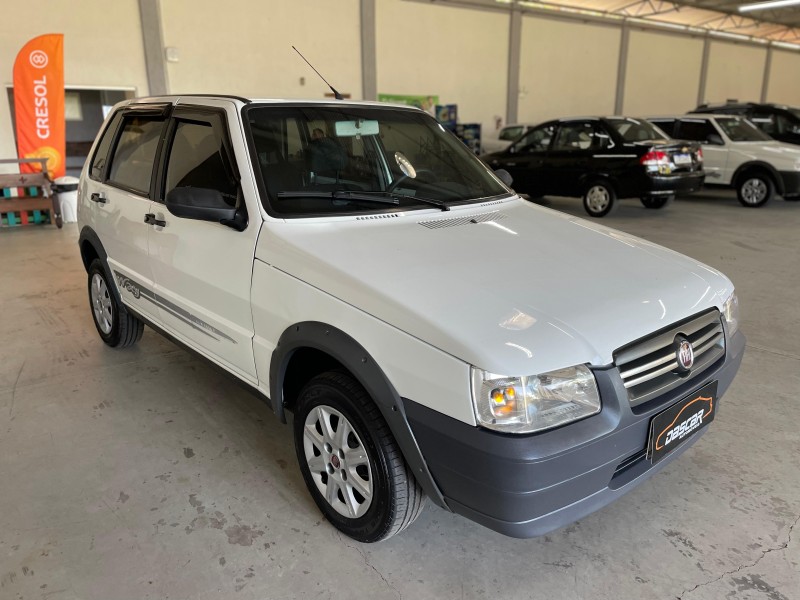 UNO 1.0 MPI MILLE WAY ECONOMY 8V FLEX 4P MANUAL - 2010 - BOM PRINCíPIO