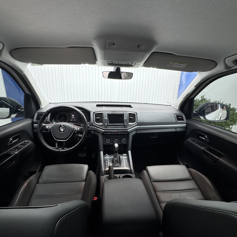 AMAROK 3.0 V6 TDI HIGHLINE CD DIESEL 4MOTION AUTOMÁTICO - 2023 - CAXIAS DO SUL