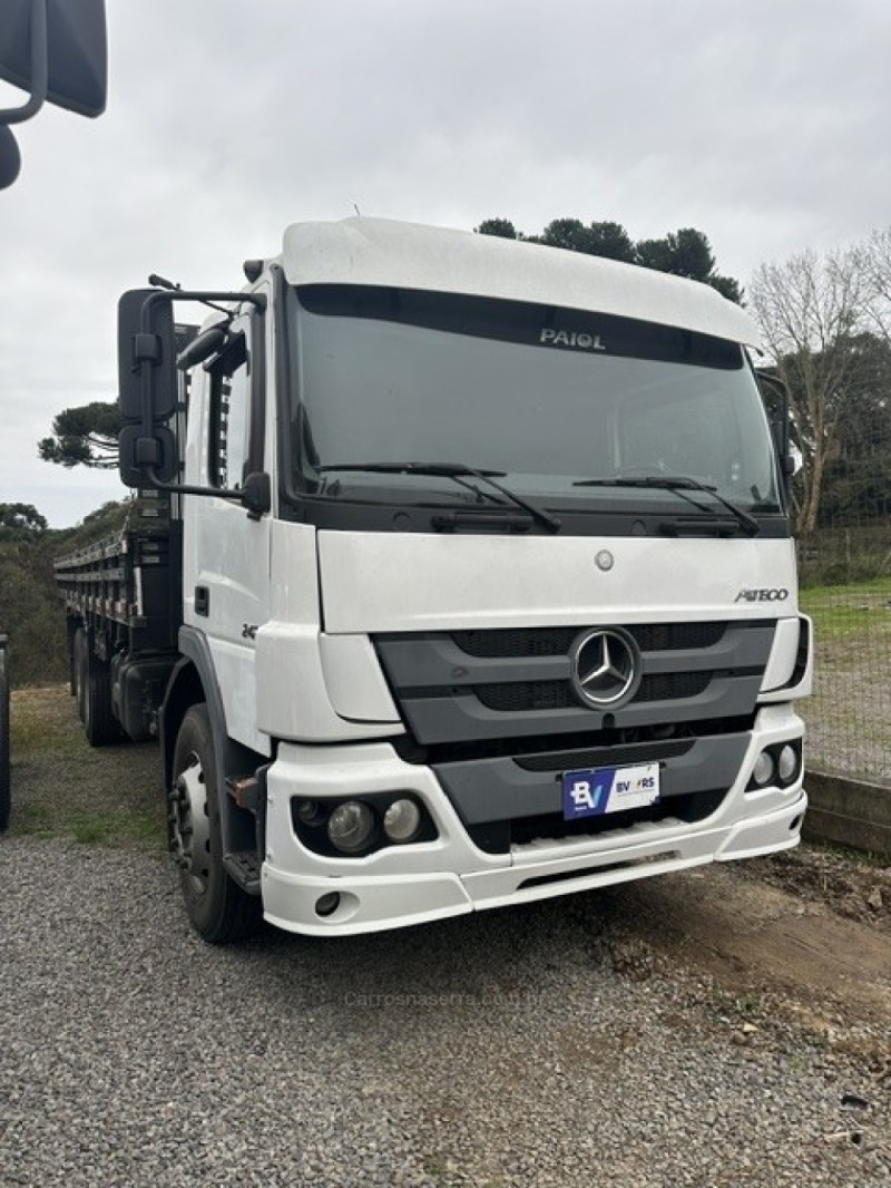 atego 2426  2014 canela