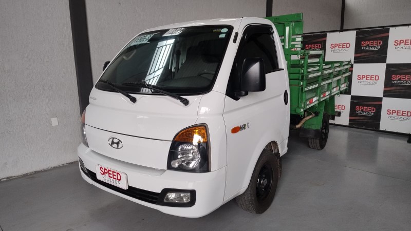 hr 2.5 longo sem cacamba 4x2 16v 130cv turbo intercooler diesel 2p manual 2019 sao sebastiao do cai