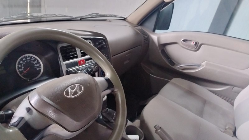 HR 2.5 LONGO SEM CAÇAMBA 4X2 16V 130CV TURBO INTERCOOLER DIESEL 2P MANUAL - 2019 - SãO SEBASTIãO DO CAí