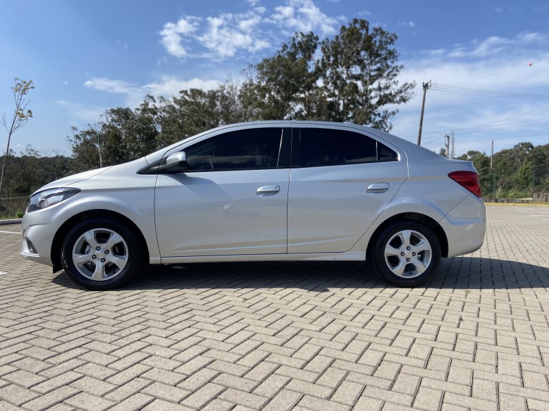 PRISMA 1.4 MPFI LT 8V FLEX 4P MANUAL - 2019 - CAXIAS DO SUL