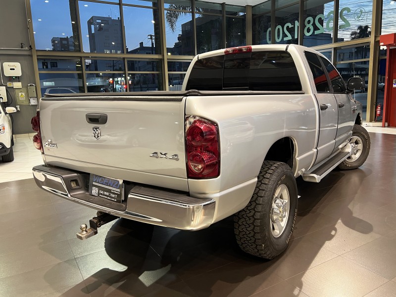 RAM 5.9 2500 SLT 4X4 CD I6 24V TURBO DIESEL 4P AUTOMÁTICO - 2008 - FARROUPILHA