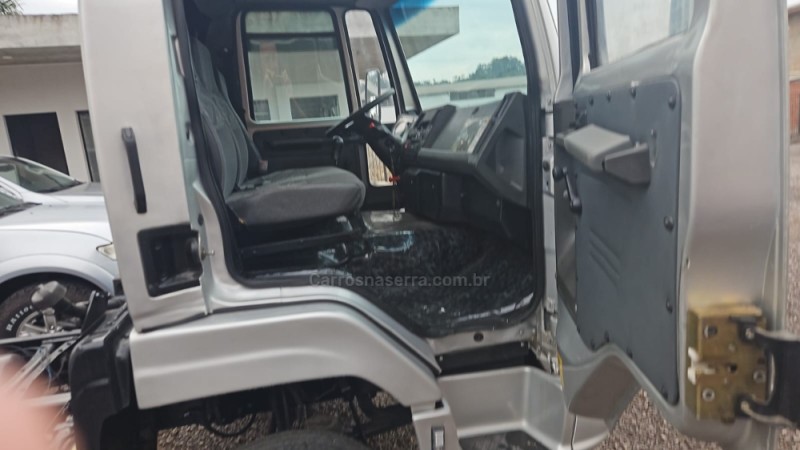CARGO 815 E TURBO - 2007 - FARROUPILHA