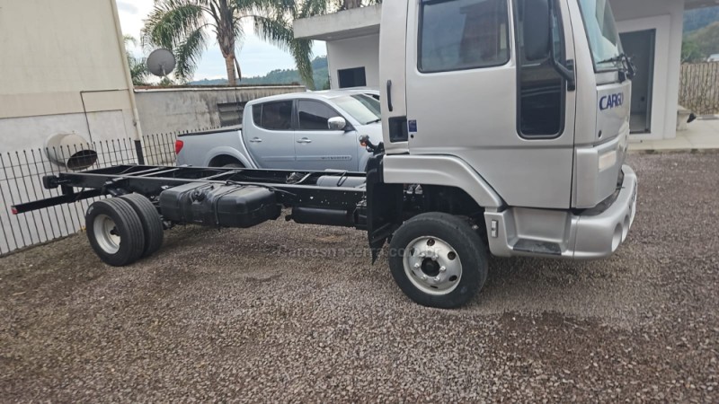 CARGO 815 E TURBO - 2007 - FARROUPILHA