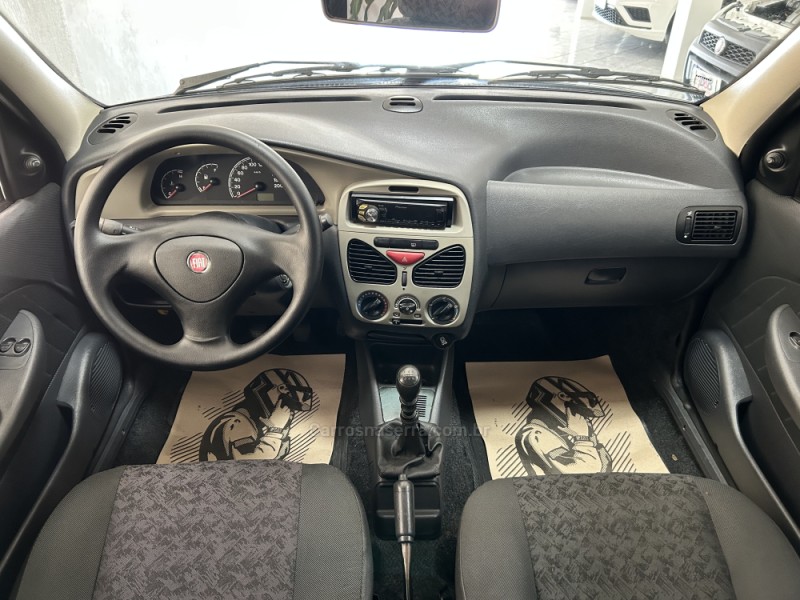 PALIO 1.0 MPI FIRE CELEBRATION ECONOMY 8V FLEX 4P MANUAL - 2009 - NOVA PRATA